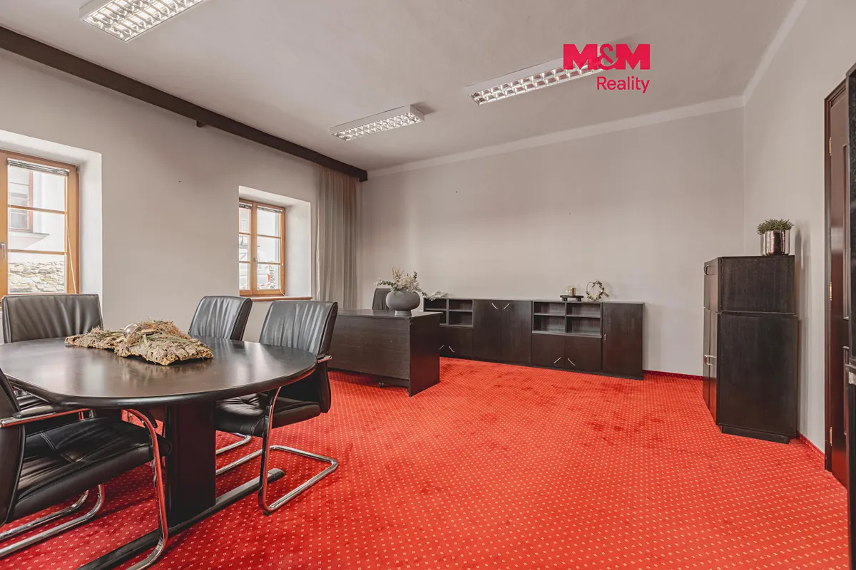 Pronájem kanceláře 66 m²